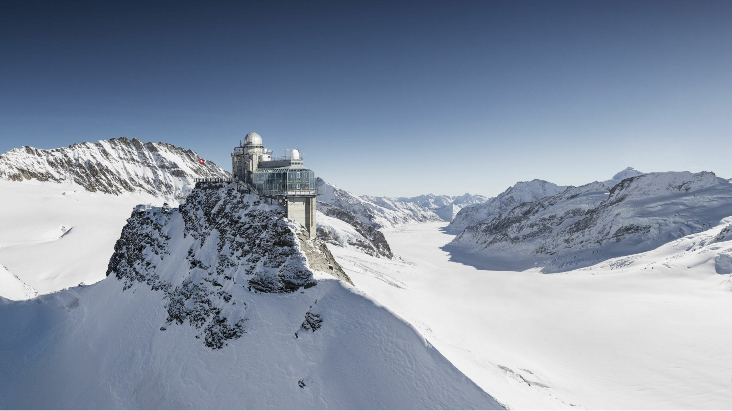 Jungfraujoch, la espectacular cima de los Alpes suizos
