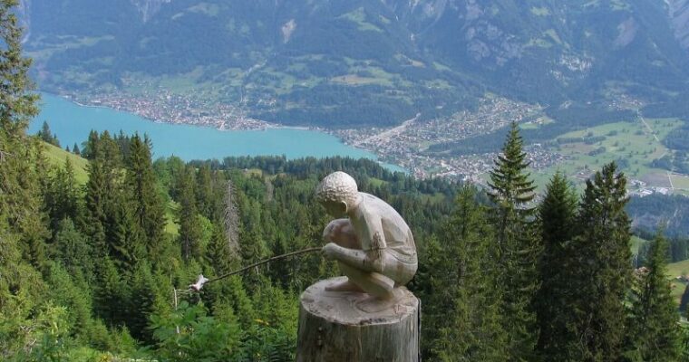 Visita Brienz: Un destino natural y cultural en Suiza